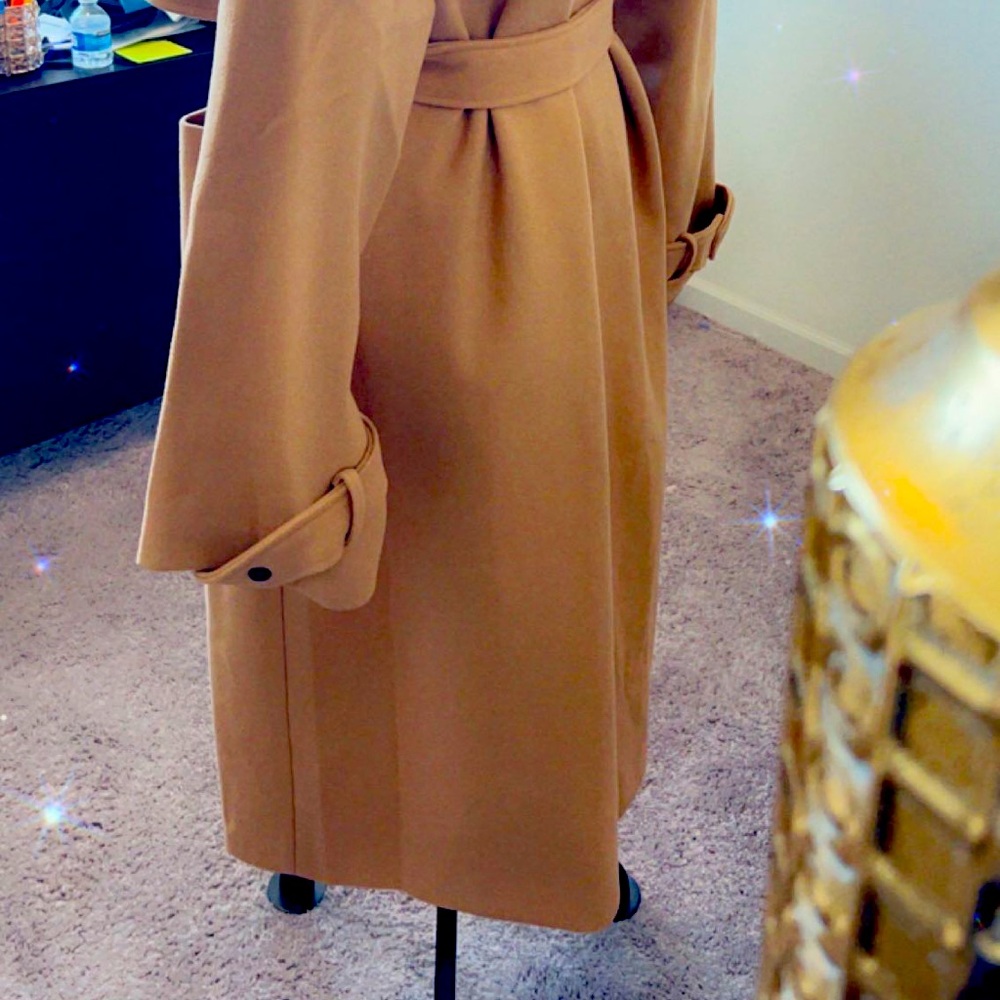 Layered coat - Picture 5 of 10